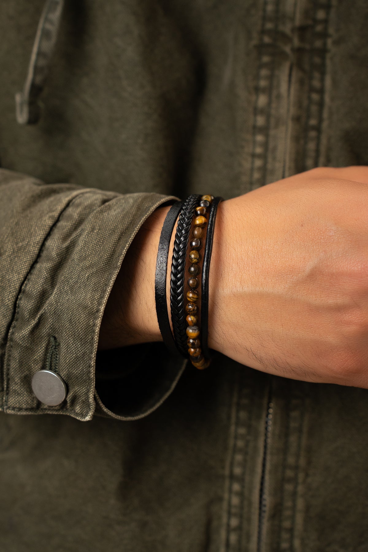 Riga Kaplan Gözü Doğaltaşlı Deri Bileklik