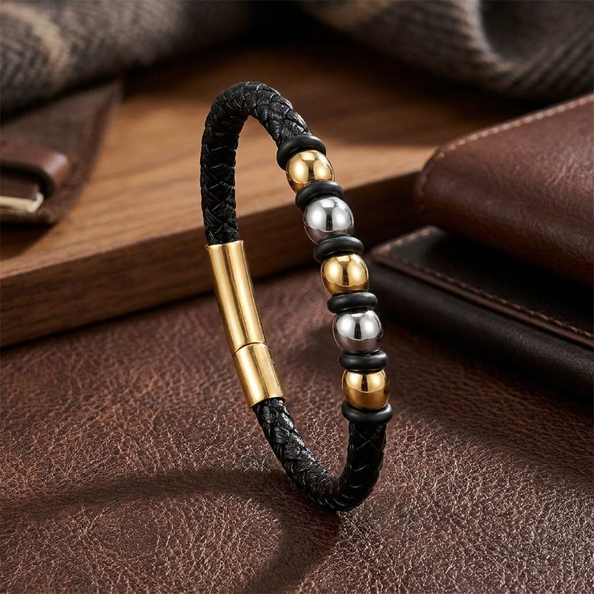 Niki Leather Orijinal Deri ve 316L Gold Çelik Erkek Bileklik 40134B21D2