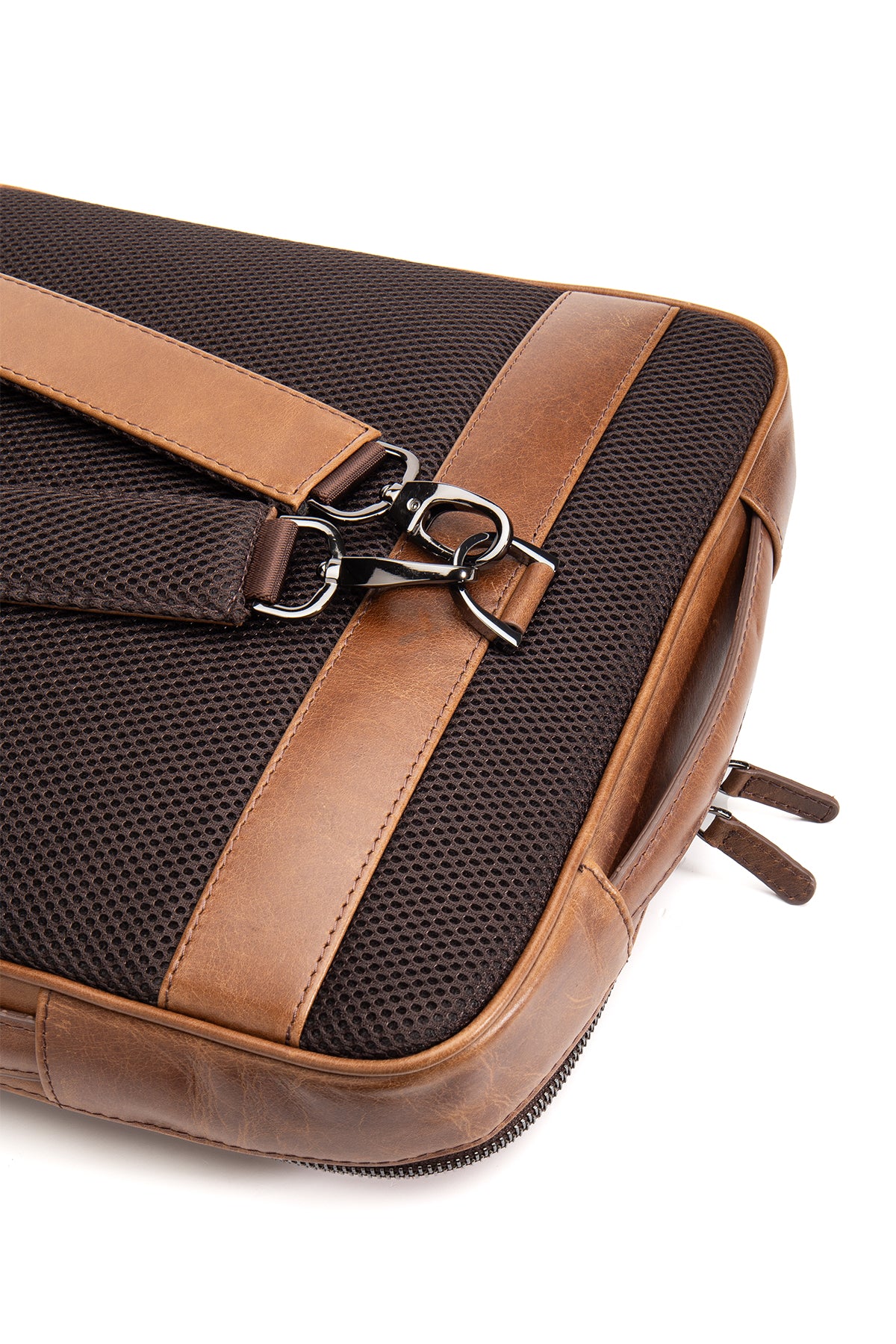 Rocky 9526 Hakiki Deri Laptop Bölmeli Evrak ve Sırt Çanta