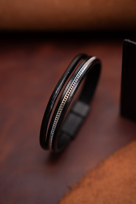 Praya Deri ve Çelik Zincir Detaylı Bileklik