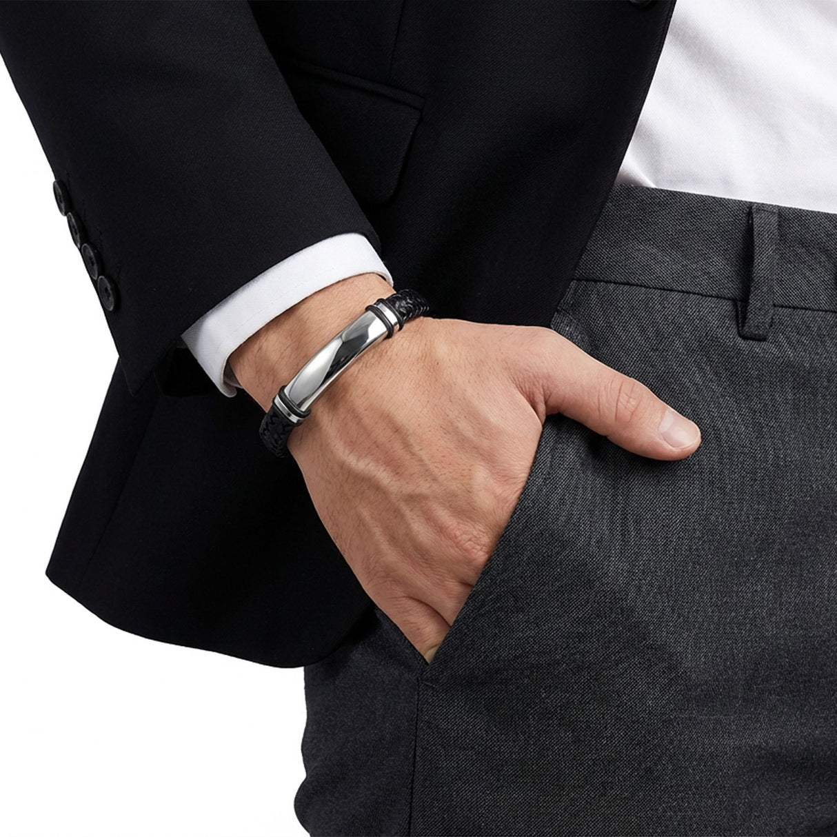 Niki Leather Siyah Deri Ve Beyaz Titanyum Kilit Bileklik 40133B15D3