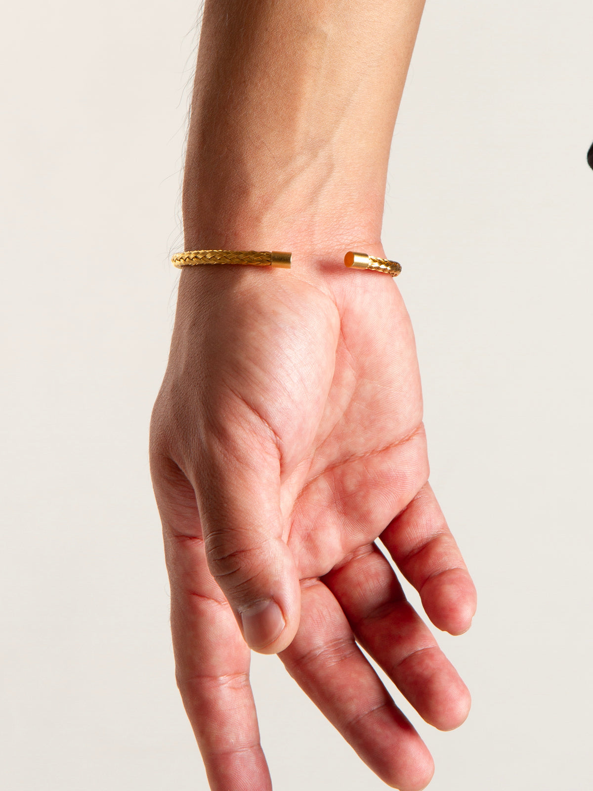 Çelik Bileklik No:7