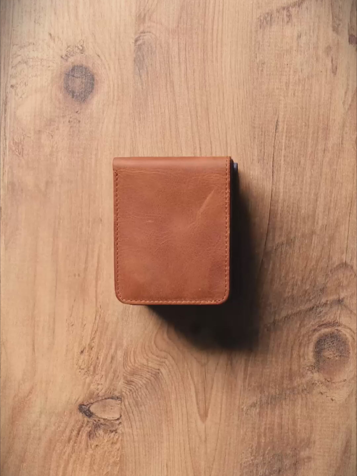 Mount Hakiki Deri Minimal  Cüzdan Para Koyma Bölmeli Kartlık ve Mıknatıs Kapama