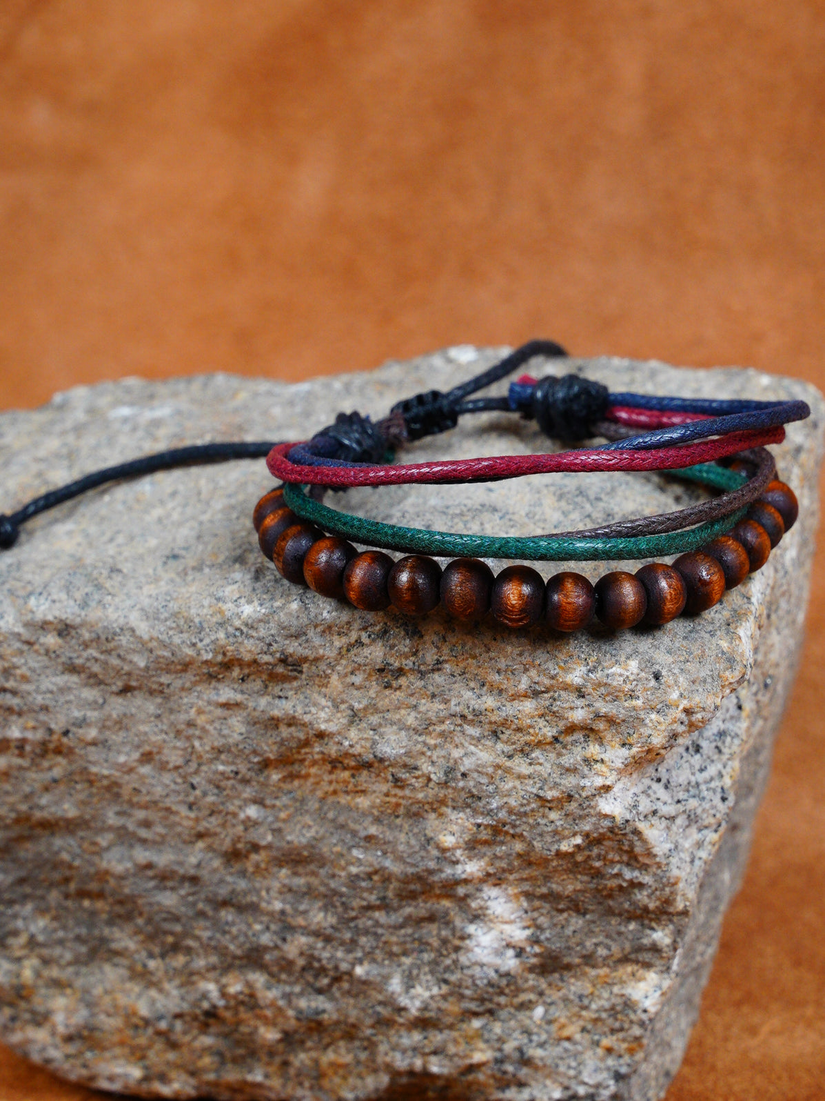 Madrid İp Bağlamalı Bileklik