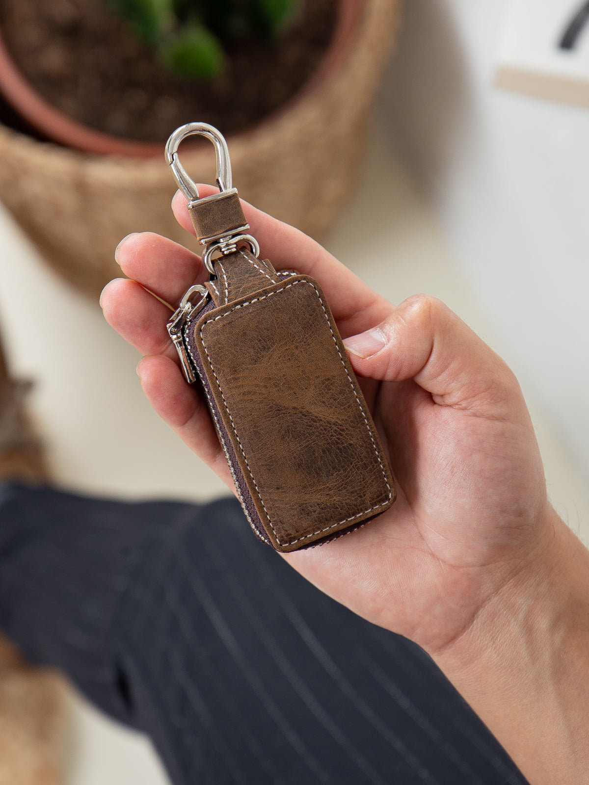 Niki Leather Hakiki Deri Fermuarlı Kancalı Oto ve Ev Anahtarlığı