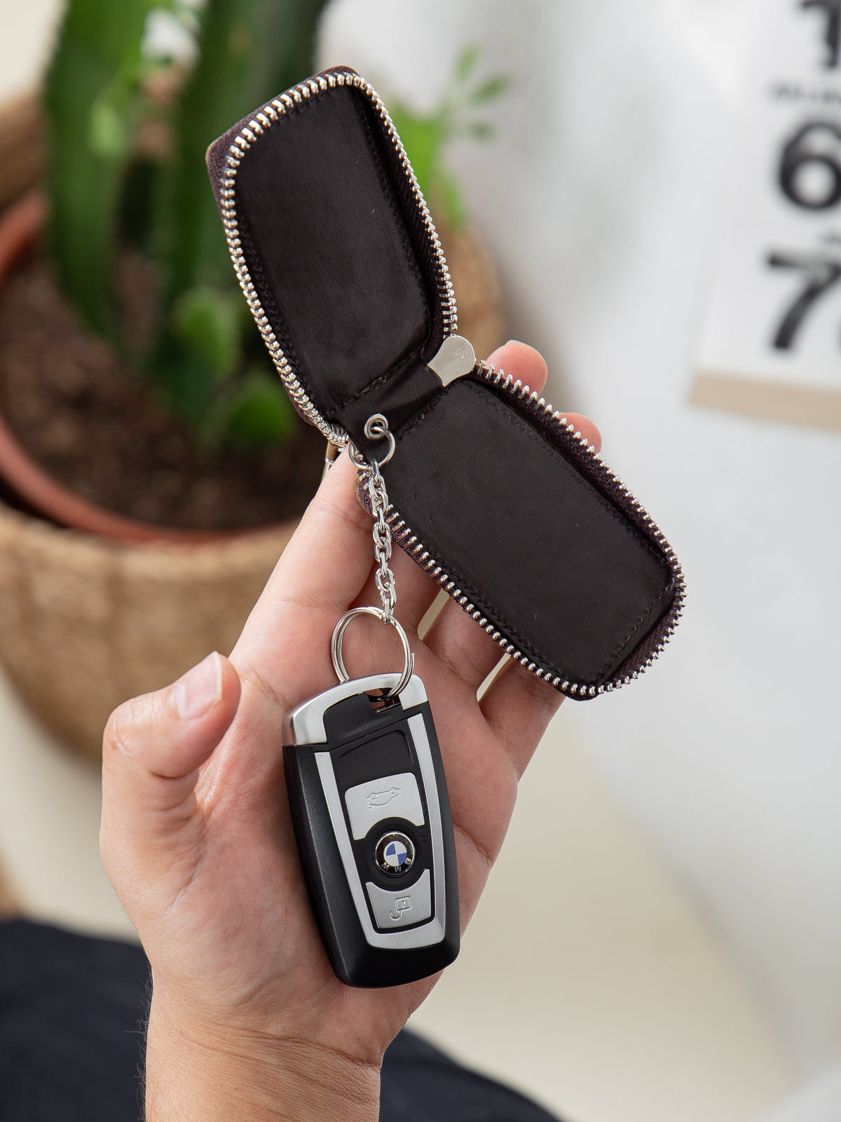 Niki Leather Hakiki Deri Fermuarlı Kancalı Oto ve Ev Anahtarlığı