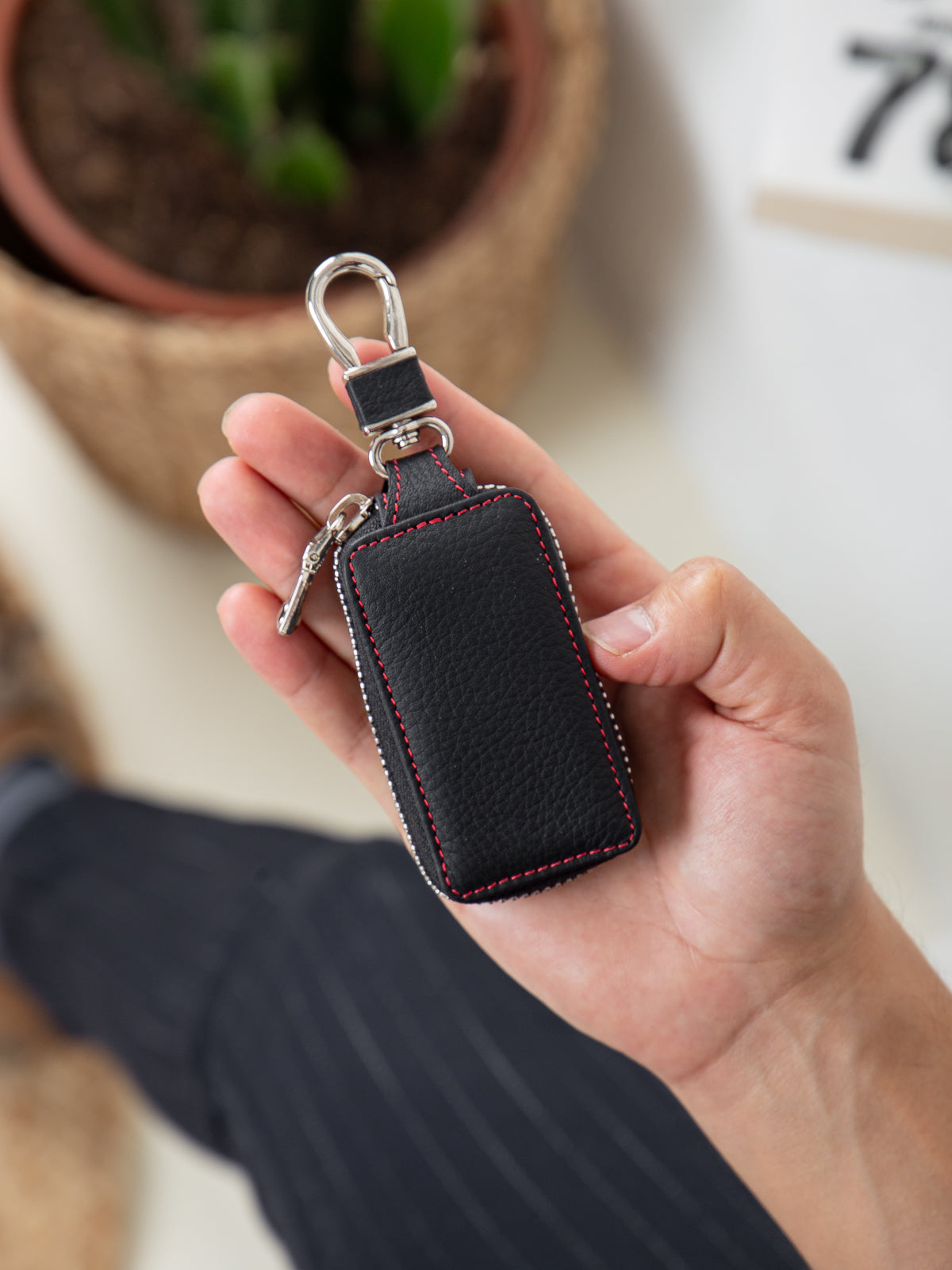 Niki Leather Hakiki Deri Fermuarlı Kancalı Oto ve Ev Anahtarlığı