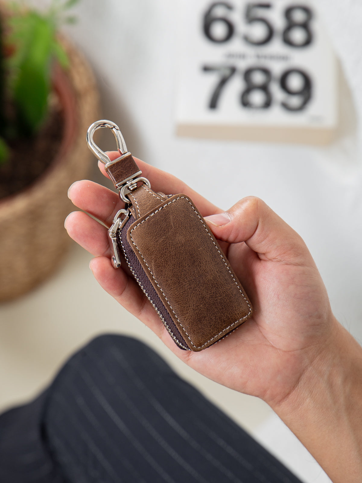 Niki Leather Hakiki Deri Fermuarlı Kancalı Oto ve Ev Anahtarlığı