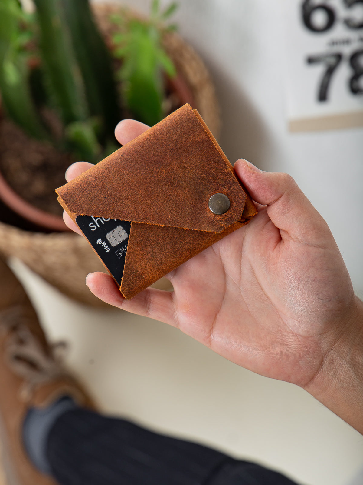 Niki Leather Pepe Deri Oragami Kartlık