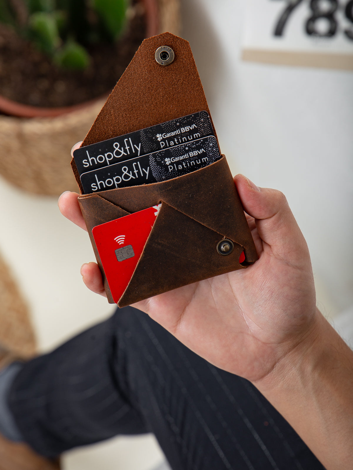 Niki Leather Pepe Deri Oragami Kartlık