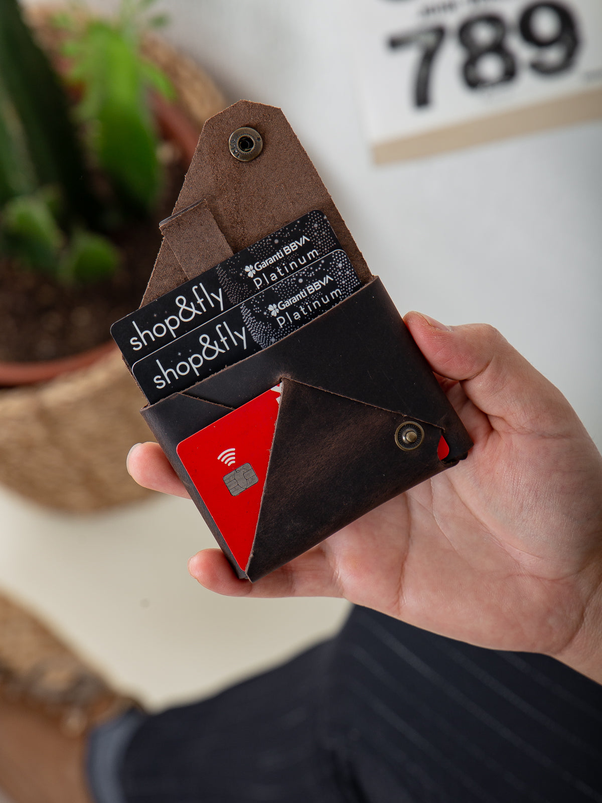 Niki Leather Pepe Deri Oragami Kartlık