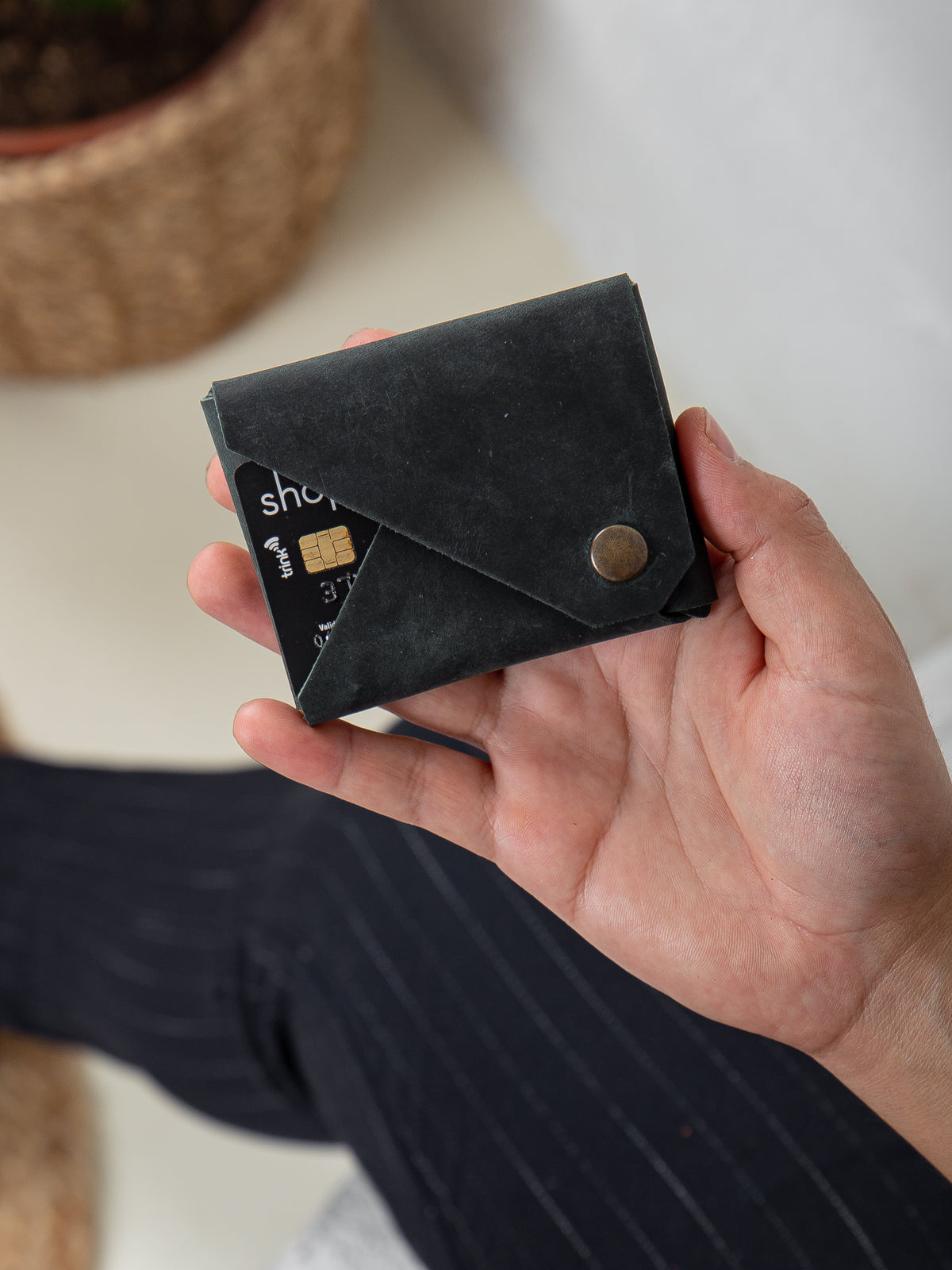 Niki Leather Pepe Deri Oragami Kartlık