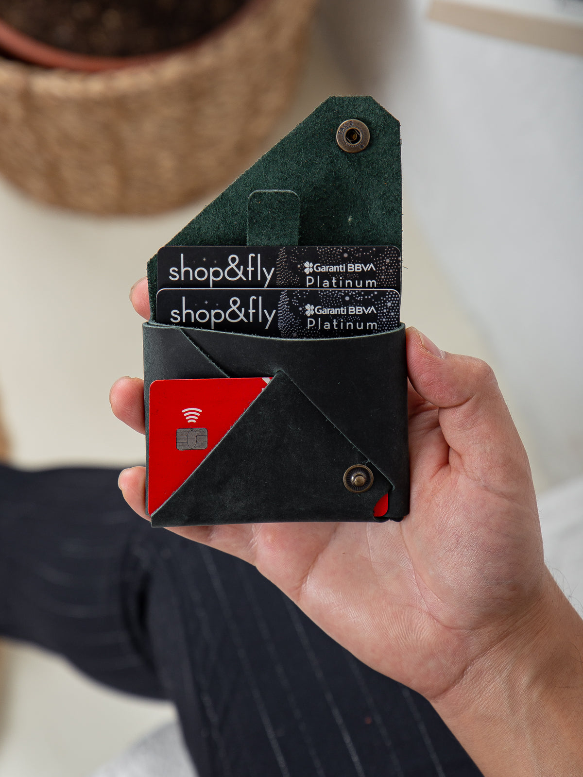 Niki Leather Pepe Deri Oragami Kartlık