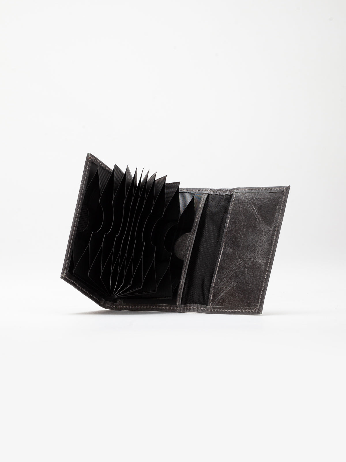 Niki Leather Toa Mıknatıslı Akordiyon Crazy Deri Unisex Kartlık Cüzdan